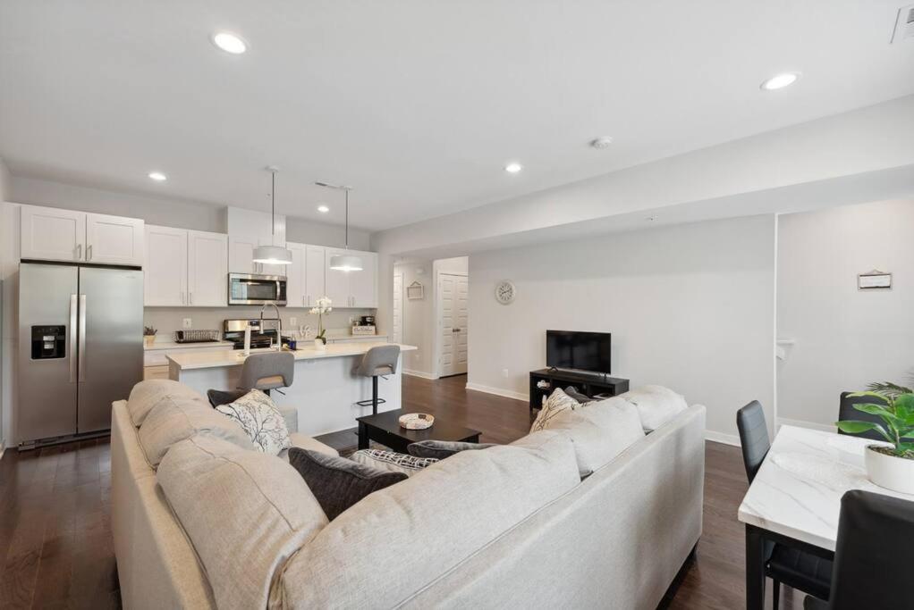 Spacious 3Bedroom Duplex With Rooftop Deck! Washington Exteriör bild